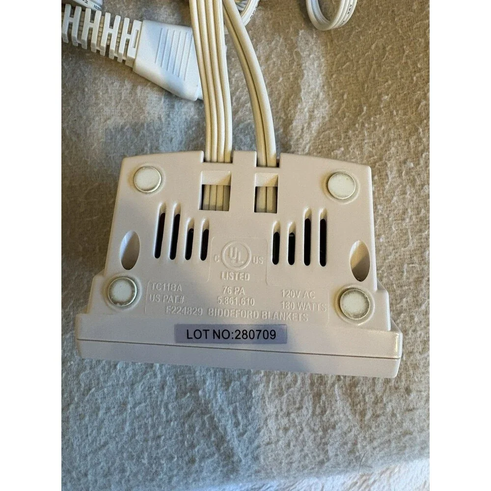 Vtg Biddeford Heated Blanket Queen Beige Dual Controllers Acrylic 82”W X 88”L